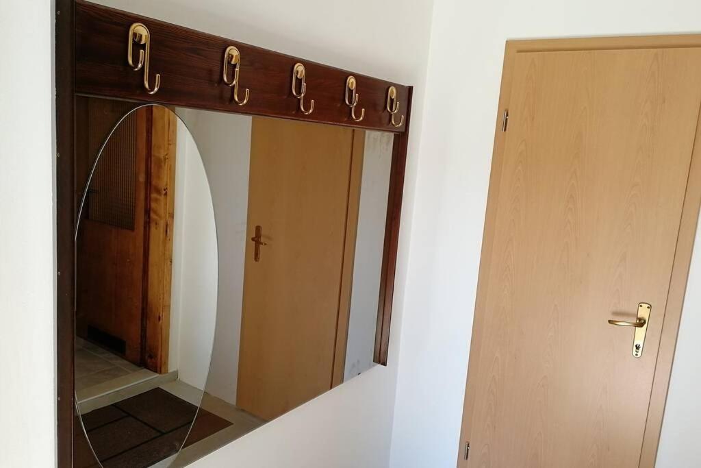 ZRM center Appartement Idrija Buitenkant foto