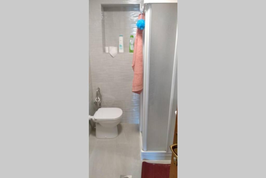 ZRM center Appartement Idrija Buitenkant foto
